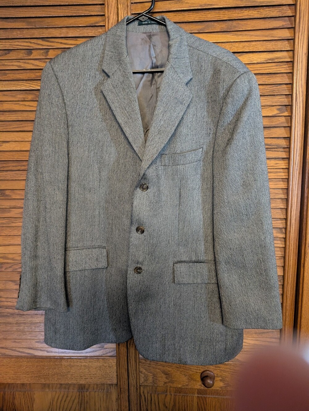 Lauren Ralph Lauren gray herringbone tweed men's sport coat Notch Lapel 46?